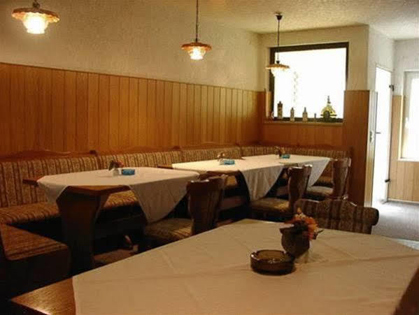 Pension Rohrborn Leipzig Bagian luar foto